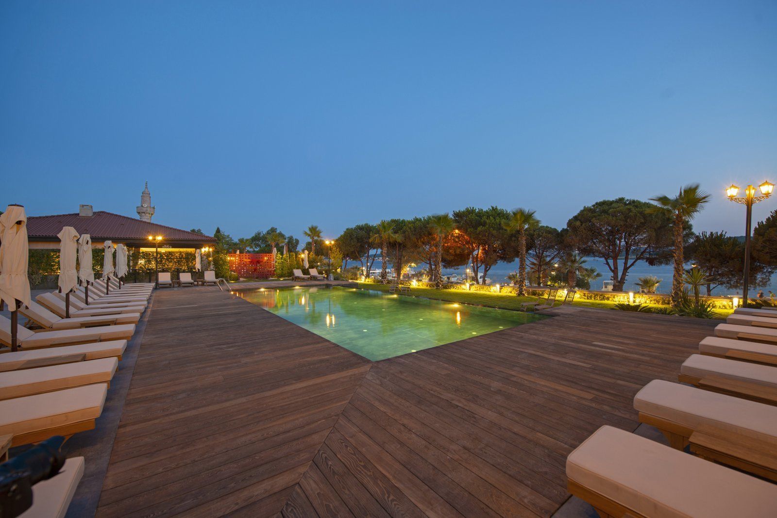 seasonal outdoor pool, open 9:00 am to 7:00 pm, free pool cabanas