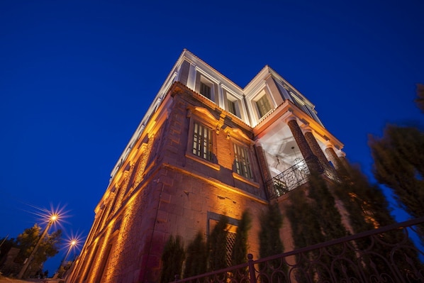 Exterior