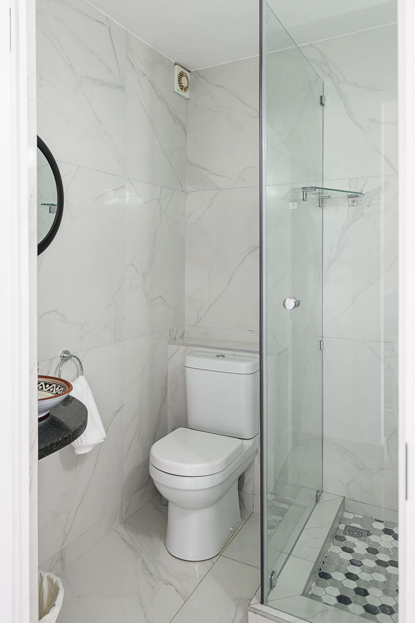 Bathroom shower