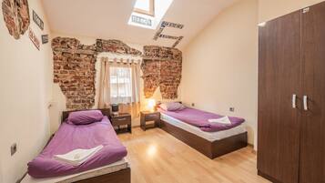 Apartamento City, vistas a la ciudad | Wifi gratis y ropa de cama