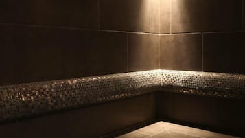 Sauna, hot tub, steam room, massages