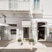 Donna Domenica Boutique Suites