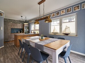 In-room dining - Freester Kapitänshäuser (Kröslin)