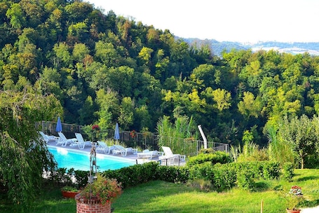 Aerial view. TENUTA MONVILLONE COUNTRY HOUSE & RESTAURANT