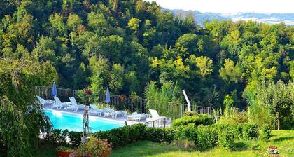 TENUTA MONVILLONE COUNTRY HOUSE & RESTAURANT