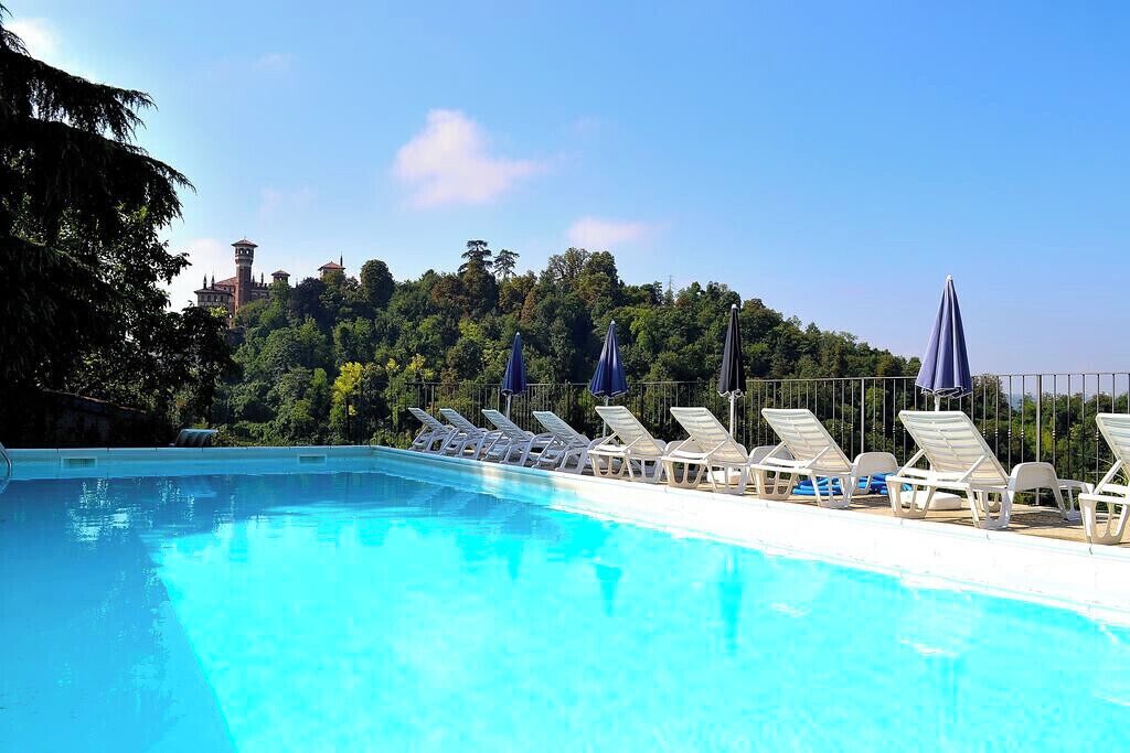 Piscina stagionale all'aperto