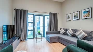 Family Apartment, Ensuite (3-Bedroom) | Lounge