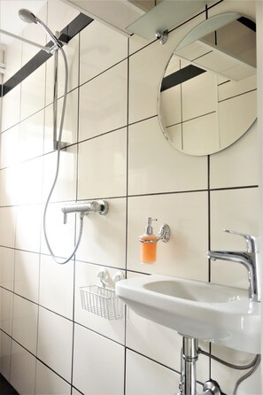 Apartment Schuster (incl. Cleaning Fee 35 EUR) | Bathroom