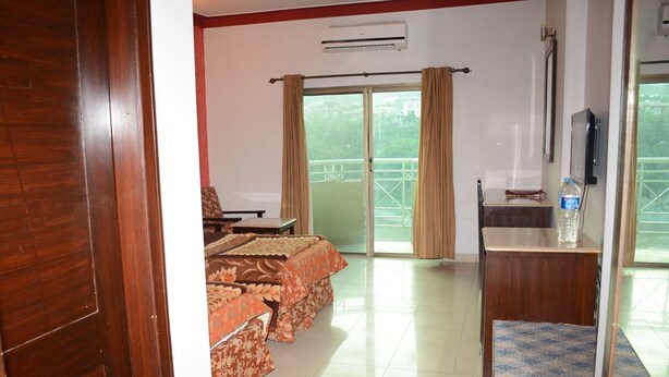 Unclassified image, 1 of 15, button - Sangam hotel (Muzaffarabad)