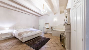 Luxury-Suite, 1 King-Bett, Nichtraucher, Badewanne