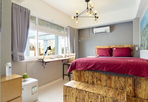 Apartamento superluxo | Escrivaninha