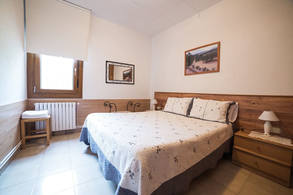 Apartment, 4 Bedrooms (La Caseta) | 4 bilik tidur, dihias secara berasingan