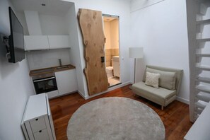 Deluxe-Studio (S. Salvador) | Wohnbereich | Flachbildfernseher