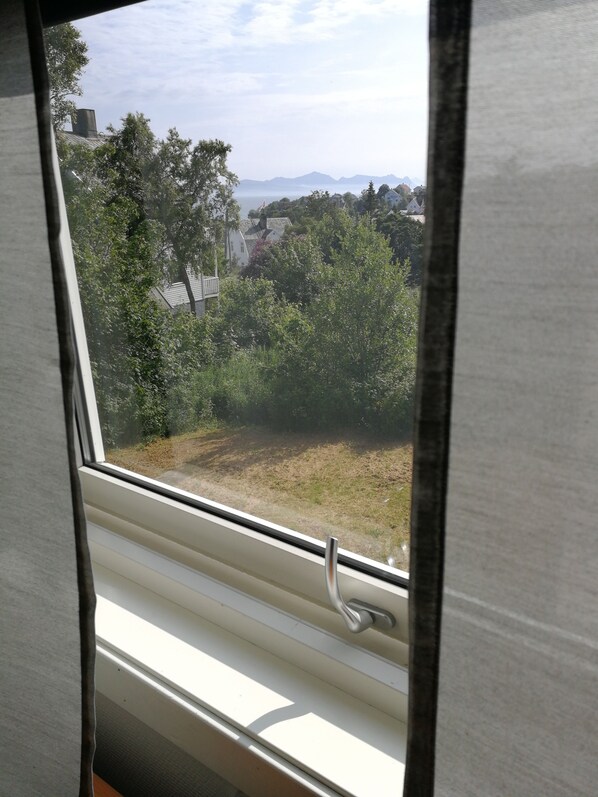 Decoración individual, mobiliario individual, escritorio