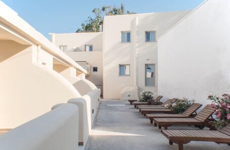 Helios Beach Hotel - view 3