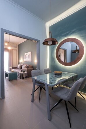 Comfort Apartment, 1 Bedroom, Non Smoking (apt.27-102) | Premium bedding, individually decorated, individually furnished, desk