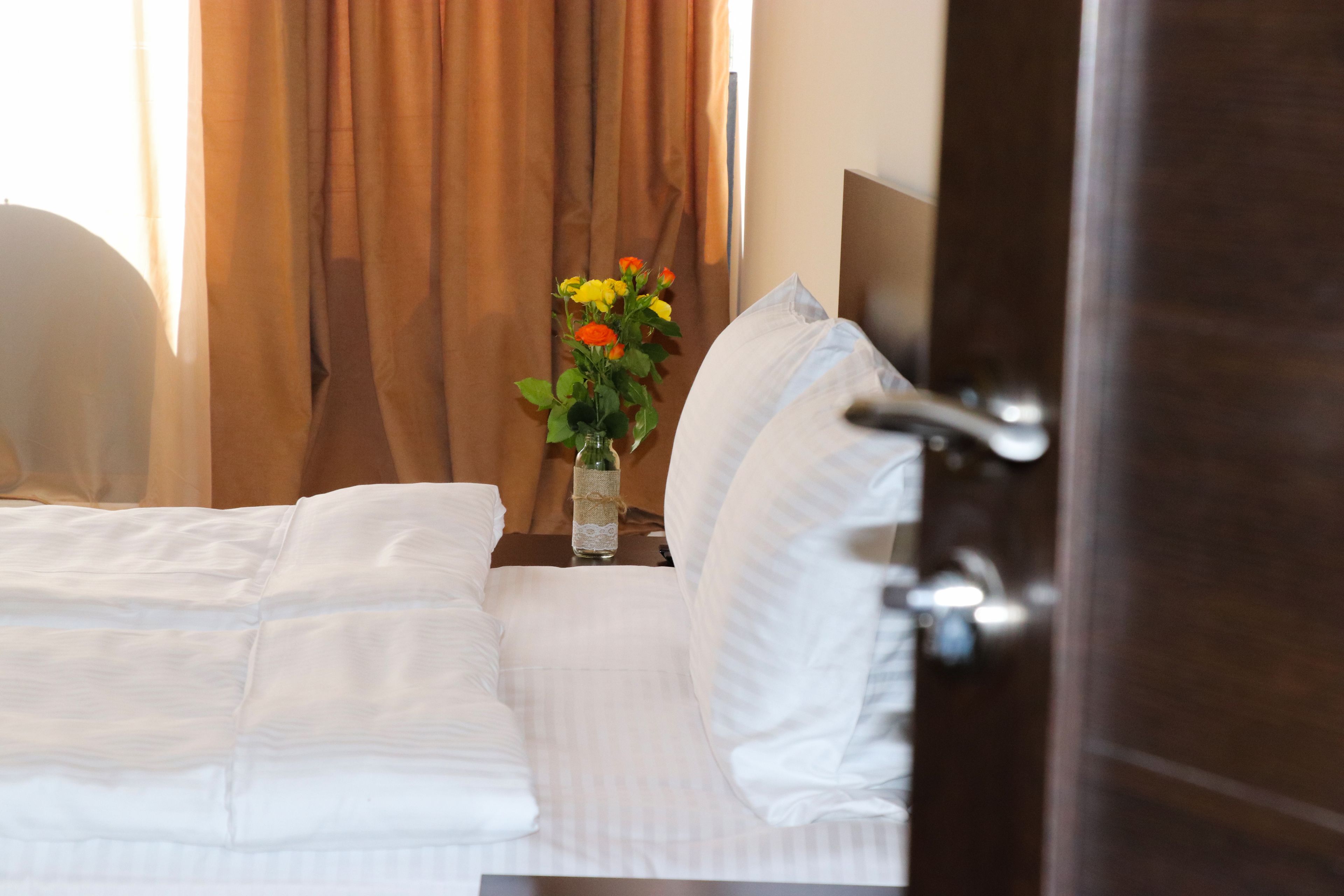 Yerevan Centre Hotel