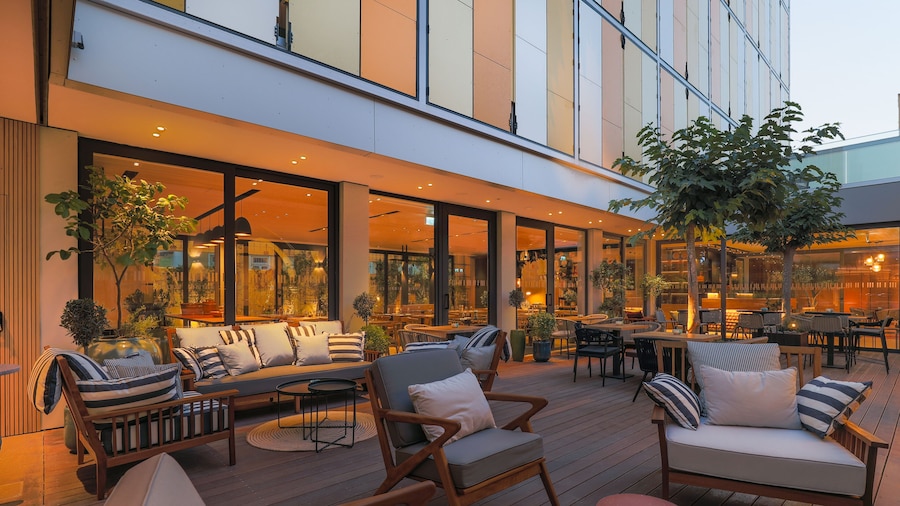 Hotel Indigo Larnaca by IHG