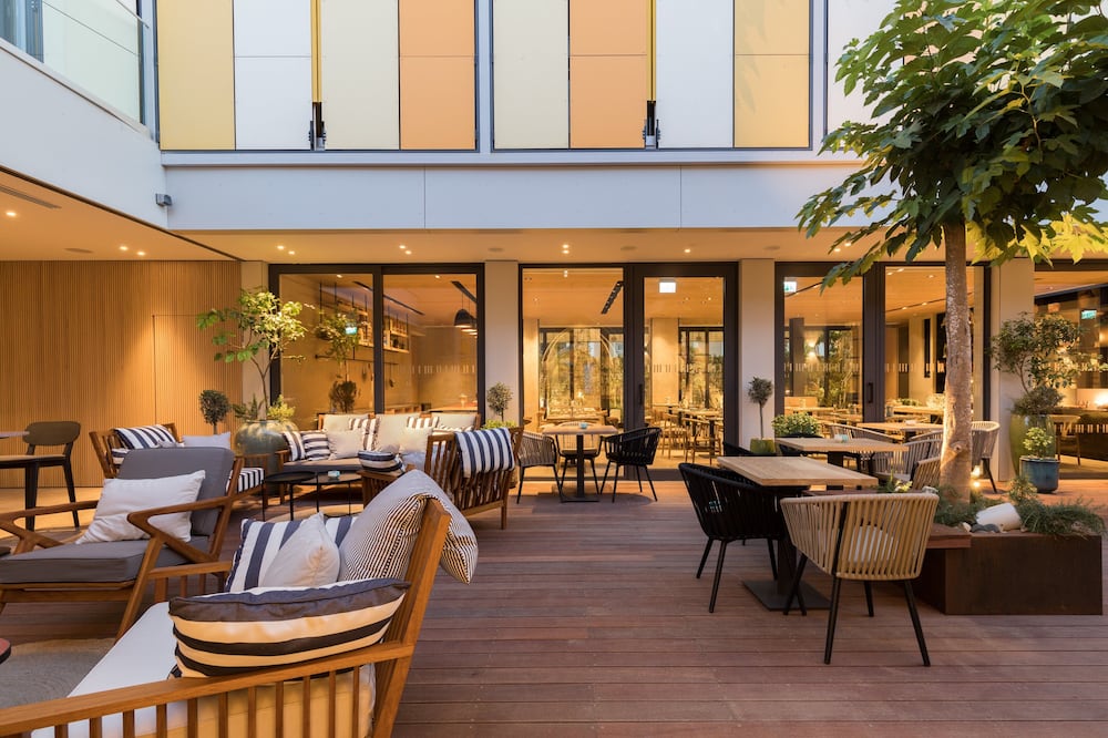 Hotel Indigo Larnaca by IHG