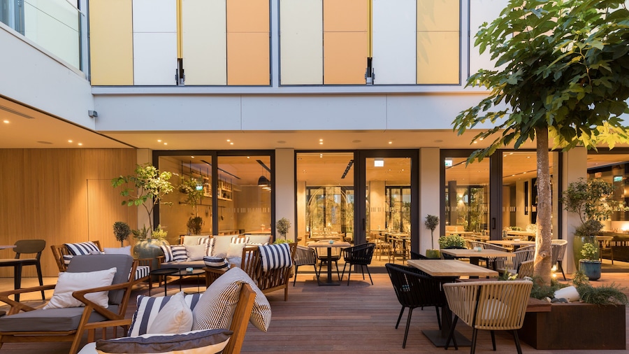 Hotel Indigo Larnaca by IHG