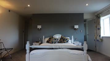 Familienzimmer | 1 Schlafzimmer, schallisolierte Zimmer, Zustellbetten, Bettwäsche