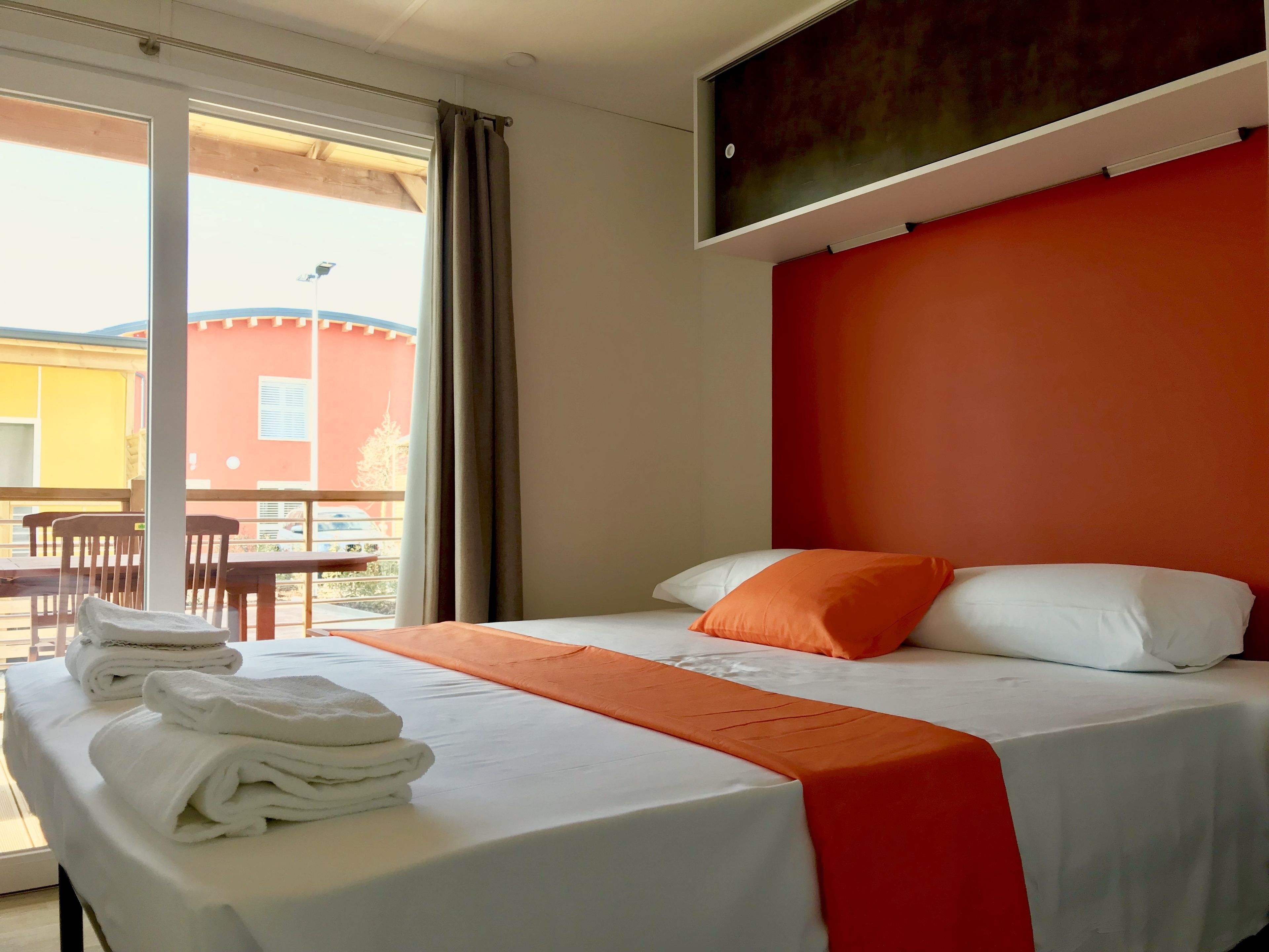 Mobile Home, 2 Bedrooms (Casa Mobile (4 adulti)) | Desk, blackout drapes, soundproofing, free WiFi