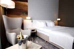 In-room safe, desk, blackout curtains, soundproofing