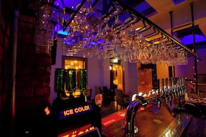 2 quầy bar/khu lounge 
