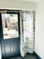 Family Room with Terrace | Terraço/pátio