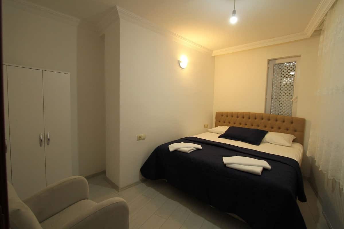 1 habitación, artículos del minibar gratis y insonorización
