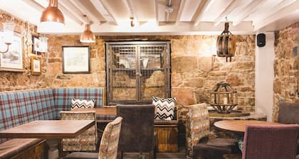The Old Courthouse Inn