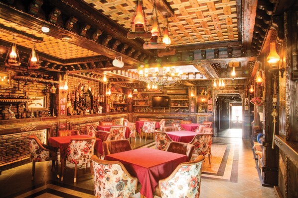 Interior detail - My Rose Boutique Hotel (Baku)