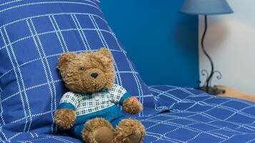 Twin Room (Hansel) | Premium bedding, individually decorated, individually furnished, desk