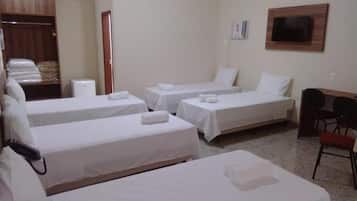 Roupas de cama antialérgicas, frigobar, individualmente mobiliados