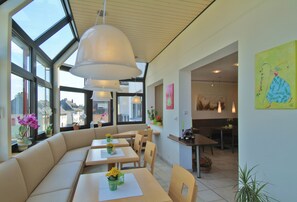 Petit déjeuner continental compris tous les jours