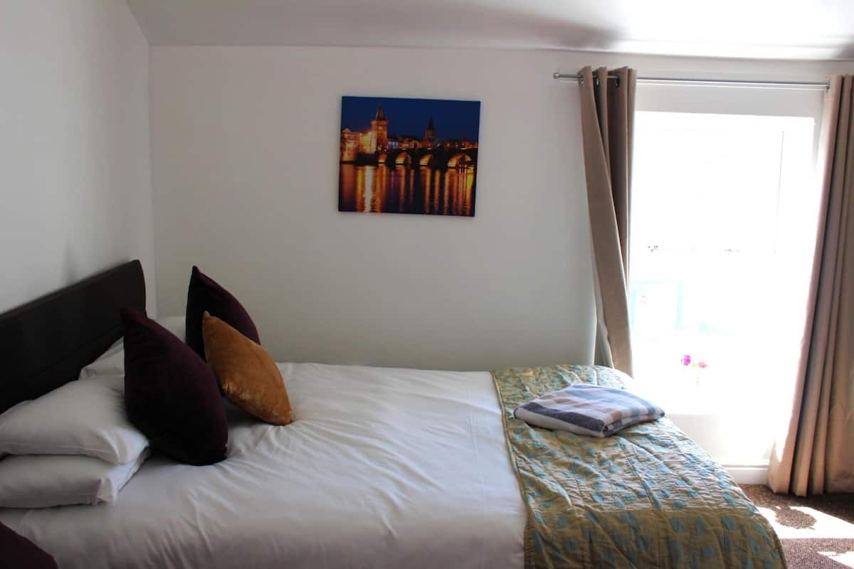 Apartemen | 1 kamar tidur dan Wi-Fi gratis