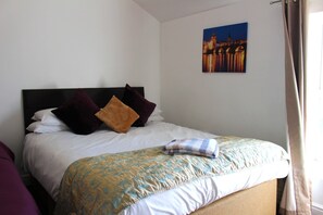 Deluxe Double Room with Extra Bed - Park Lane Heights (Workington)