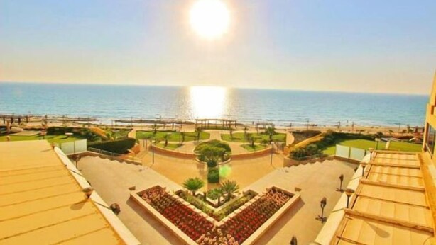 Villa Club, 5 habitaciones | Vista a la playa o el mar