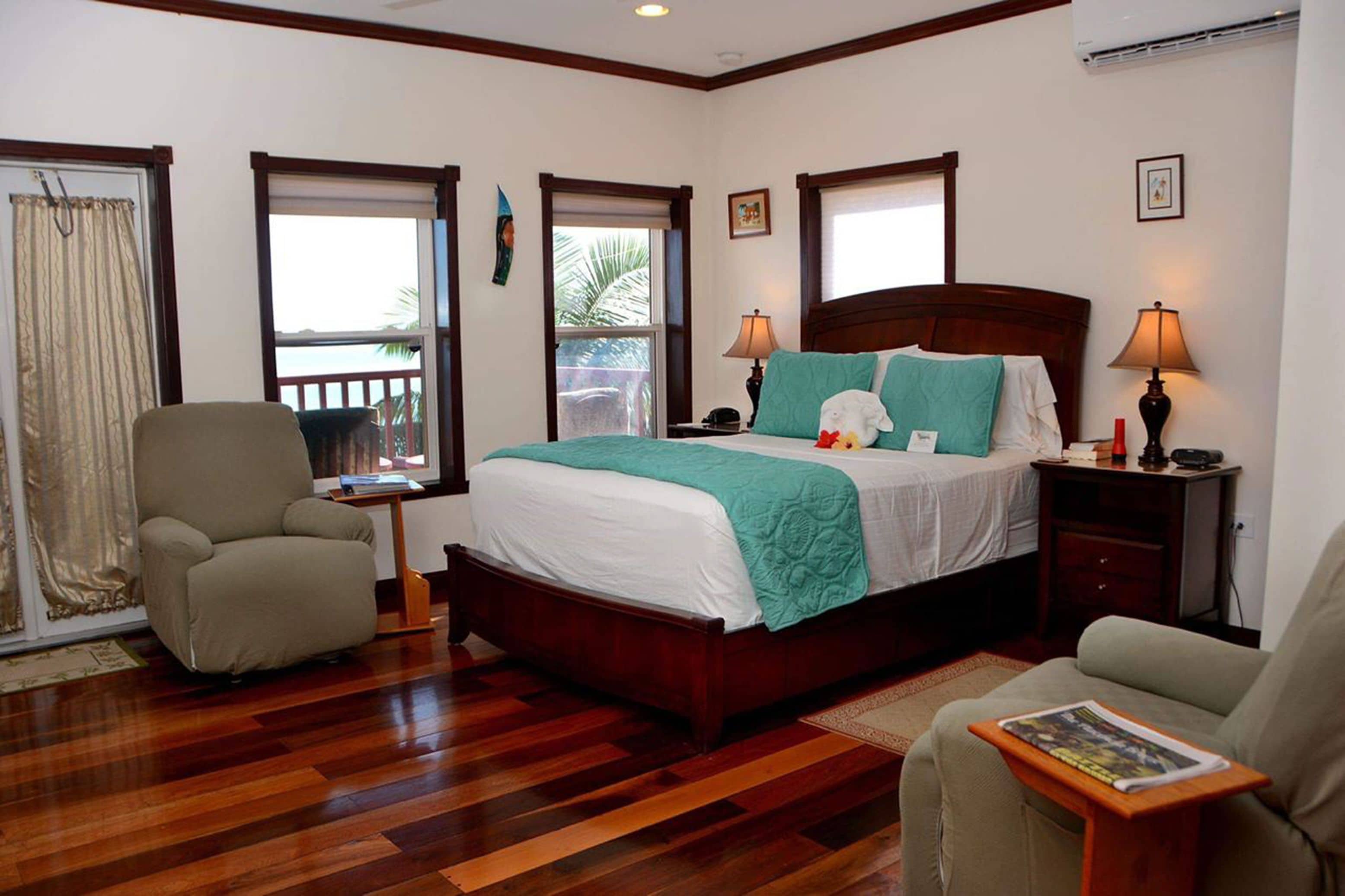 Egyptian cotton sheets, premium bedding, memory-foam beds, in-room safe