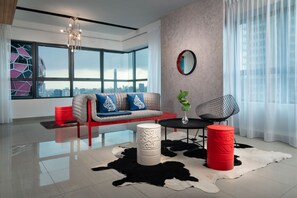 Televisión de pantalla plana