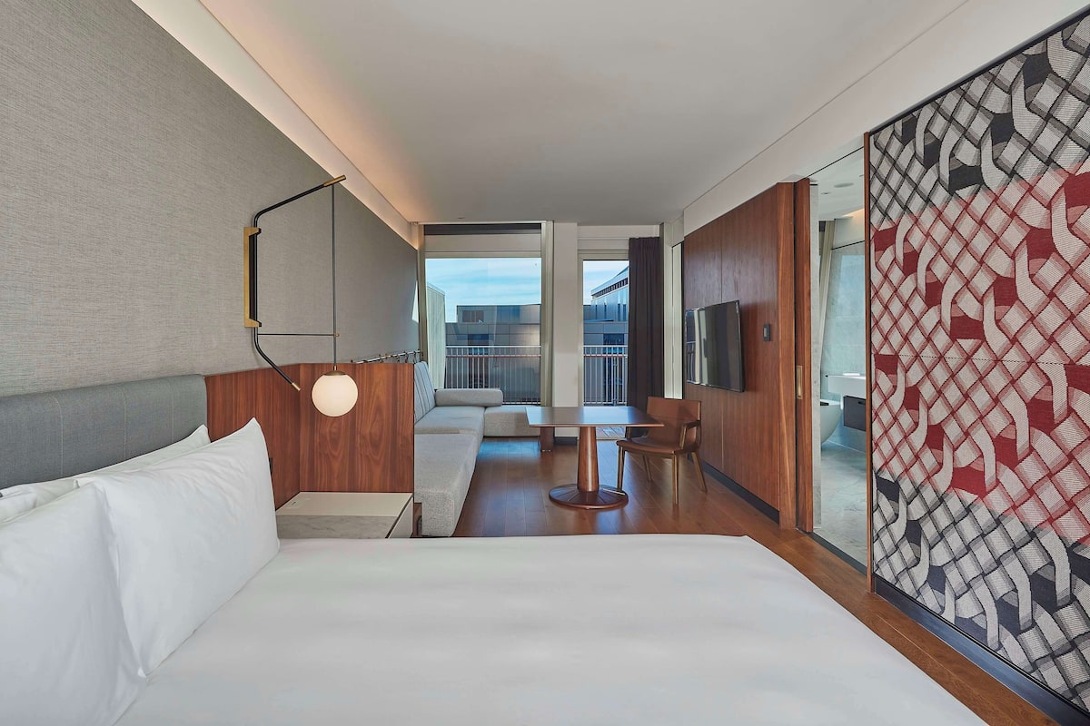 Phòng, 1 giường cỡ king, ban công (Rooftop) | Bộ trải giường bằng vải cotton Ai Cập, bộ đồ giường cao cấp