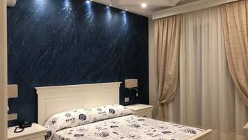 Doppia Luxury (Blu) | Minibar, culle/letti per bambini (gratuiti), Wi-Fi gratuito