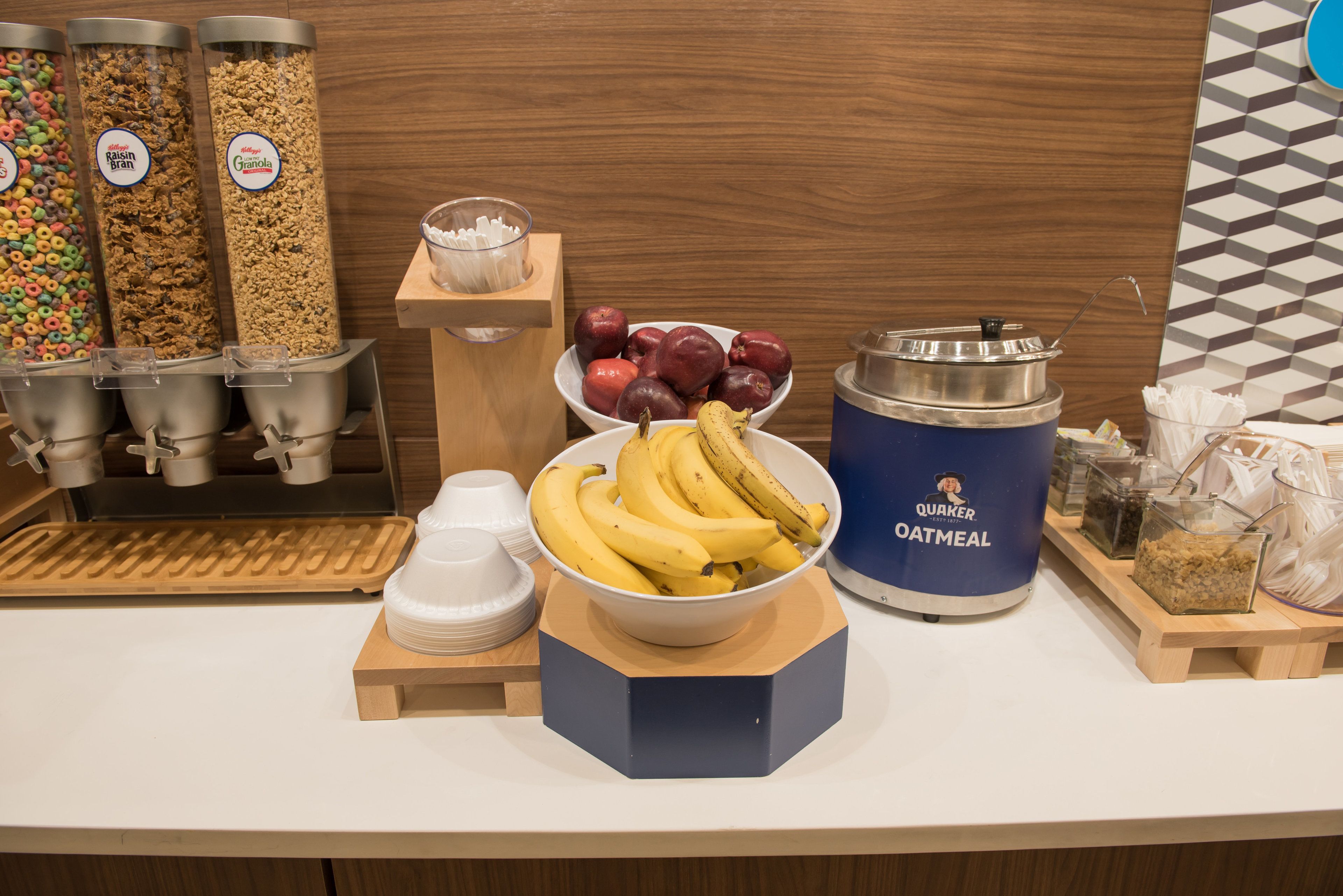 free daily self-service breakfast