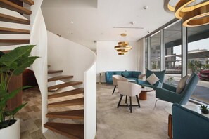 Lobby - Millennium Executive Apartments Mont Rose (Dubai)