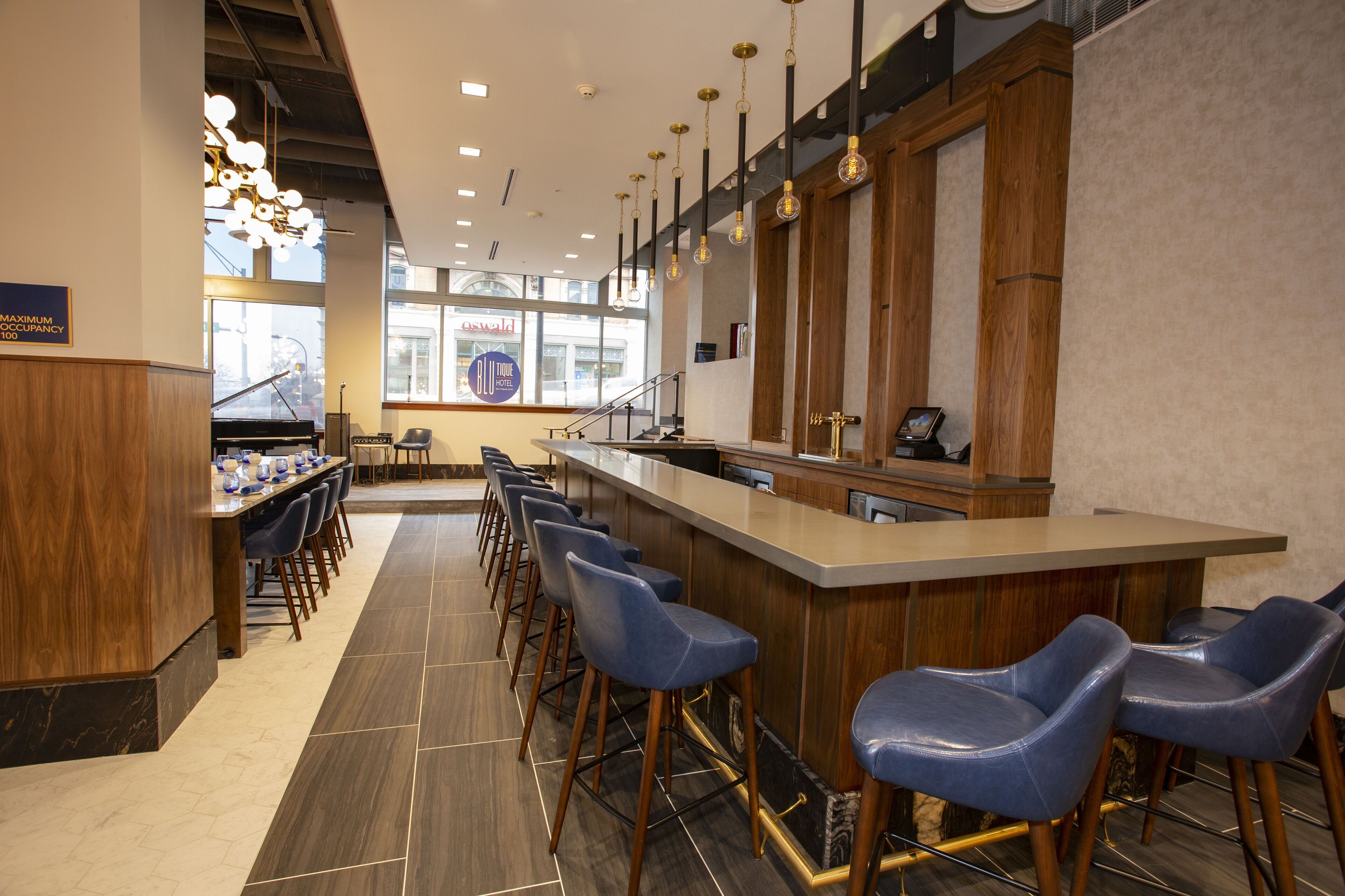 daily continental breakfast (usd 7.95 per person)