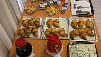 Free daily local cuisine breakfast