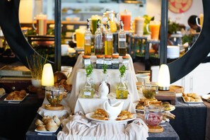 Daily buffet breakfast for a fee - Mado Hotel (Addis Ababa)