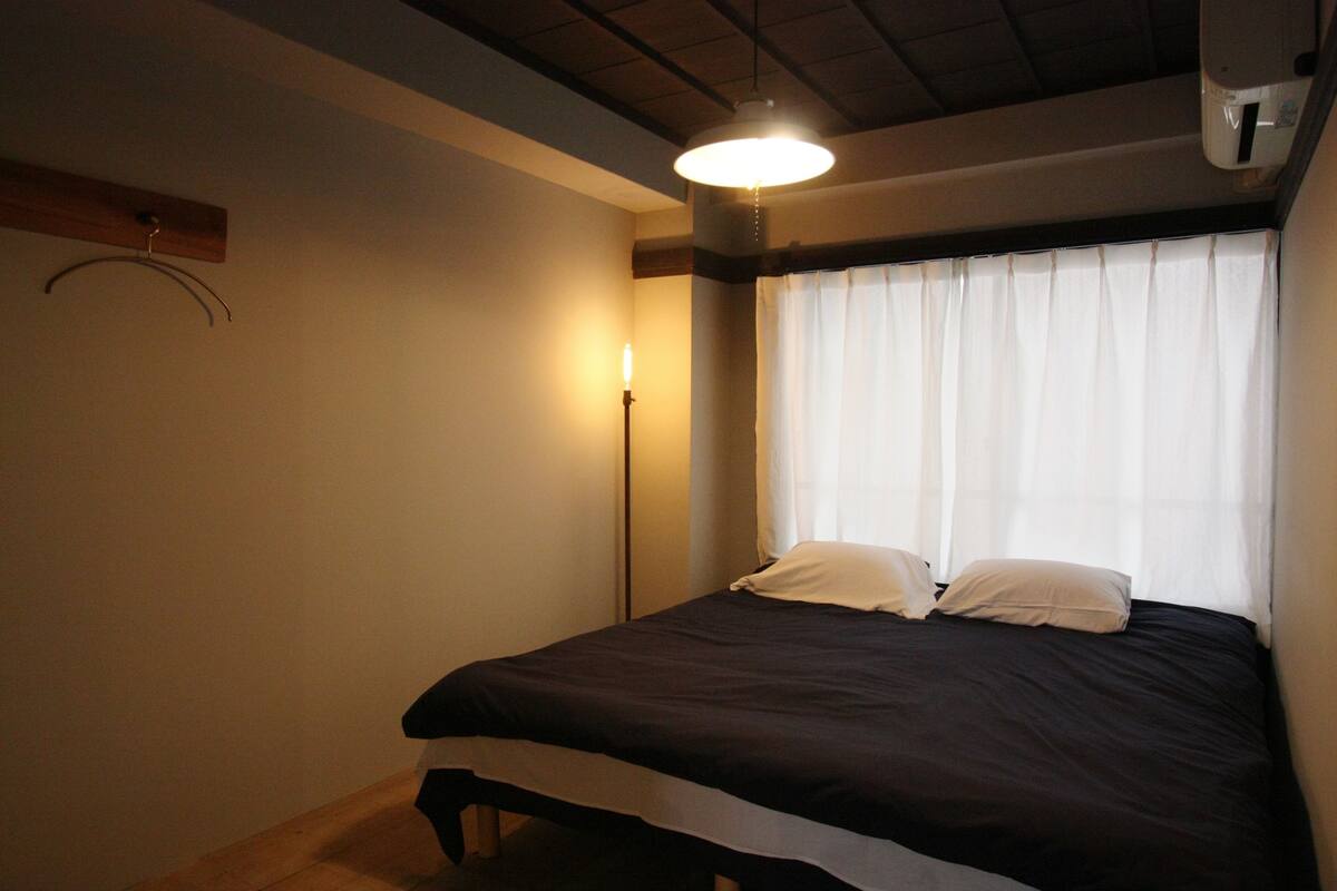 標準雙人房 (with 1 King bed) | 免費無線上網、床單