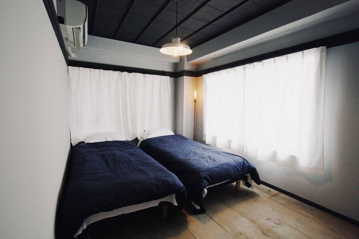 標準雙床房 (with 2 Single bed) | 免費無線上網、床單