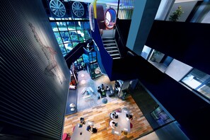 Lobby - lyf Funan Singapore (Singapore)